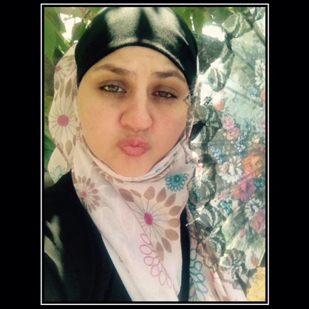 Meet your Posher, Maria